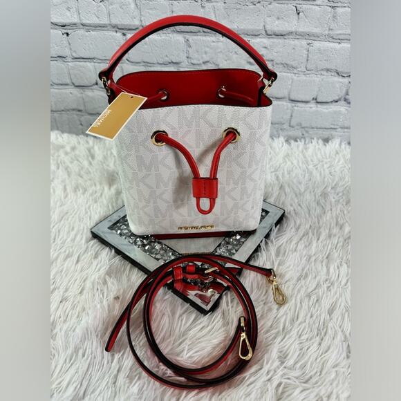 #MICHAEL KORS Suri Mini Bucket Bag Coral NWT - Picture 7 of 10